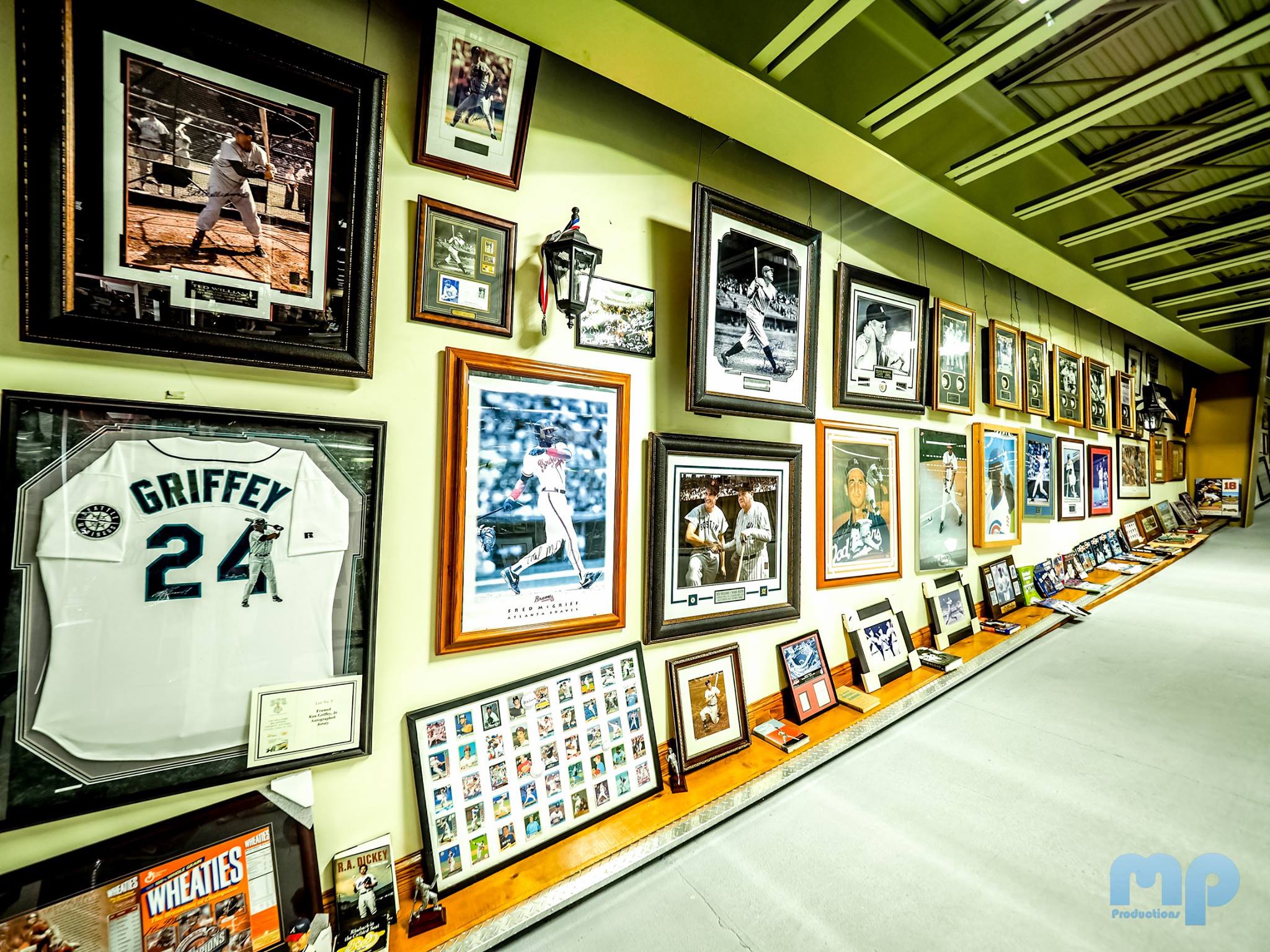 Sports Memorabilia – Tallahassee Automobile Museum